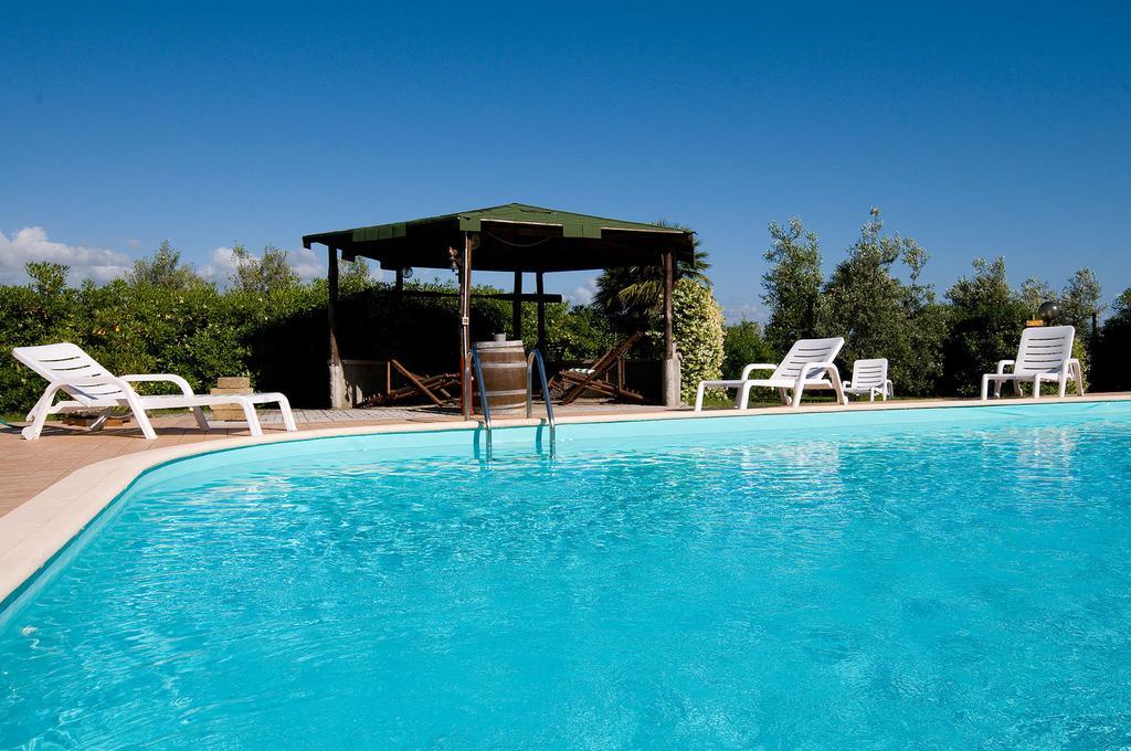 Agriturismo De Santis Кастильончелло Экстерьер фото